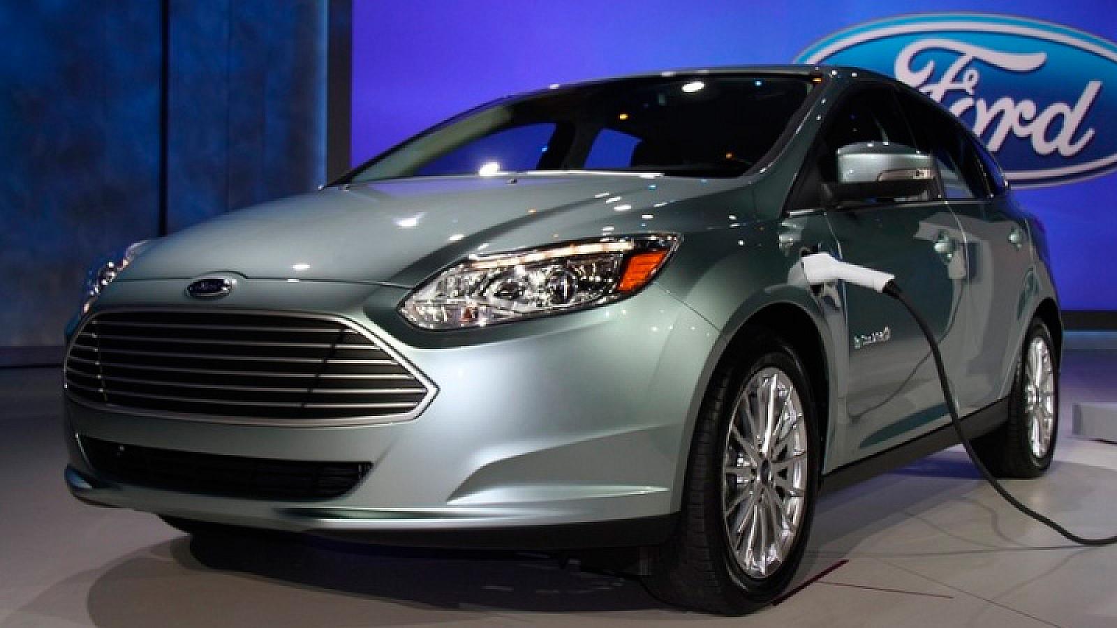 “Ford” benzin mühərrikli avtomobillərin istehsalını dayandıracaq